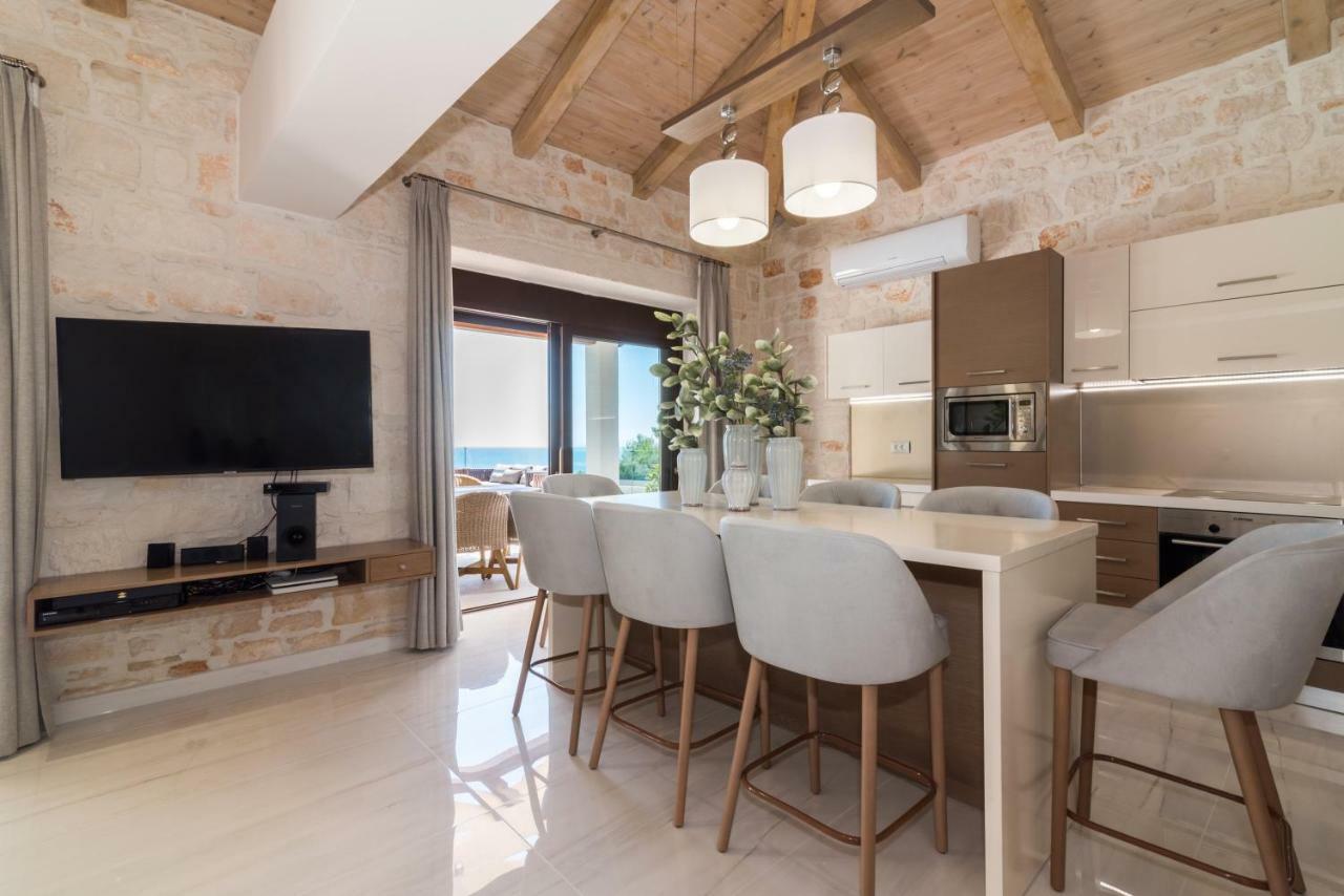 Porto Vasilikos Villas Xirokástellon 外观 照片